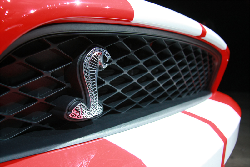 Illustration for article titled Carroll Shelby Introduces 2010 Shelby GT500 Coupe, Convertible At Detroit